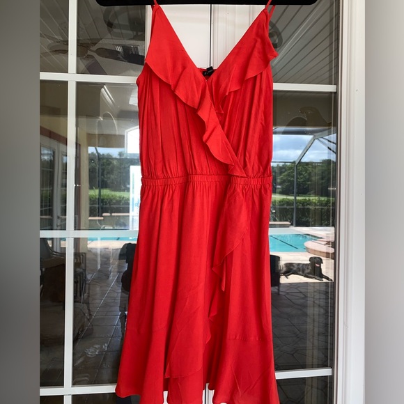 Express Dress. Size Small. NWT. Never been worn - Picture 4 of 4